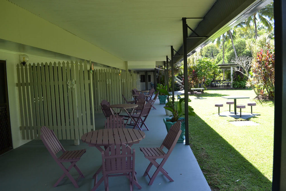 Bramston Beach Motel 外观 照片
