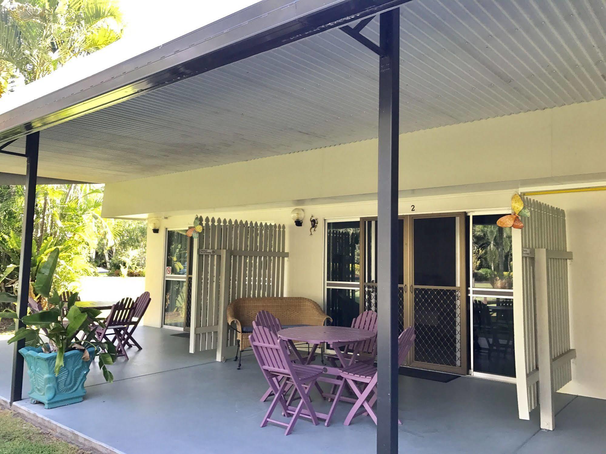 Bramston Beach Motel 外观 照片