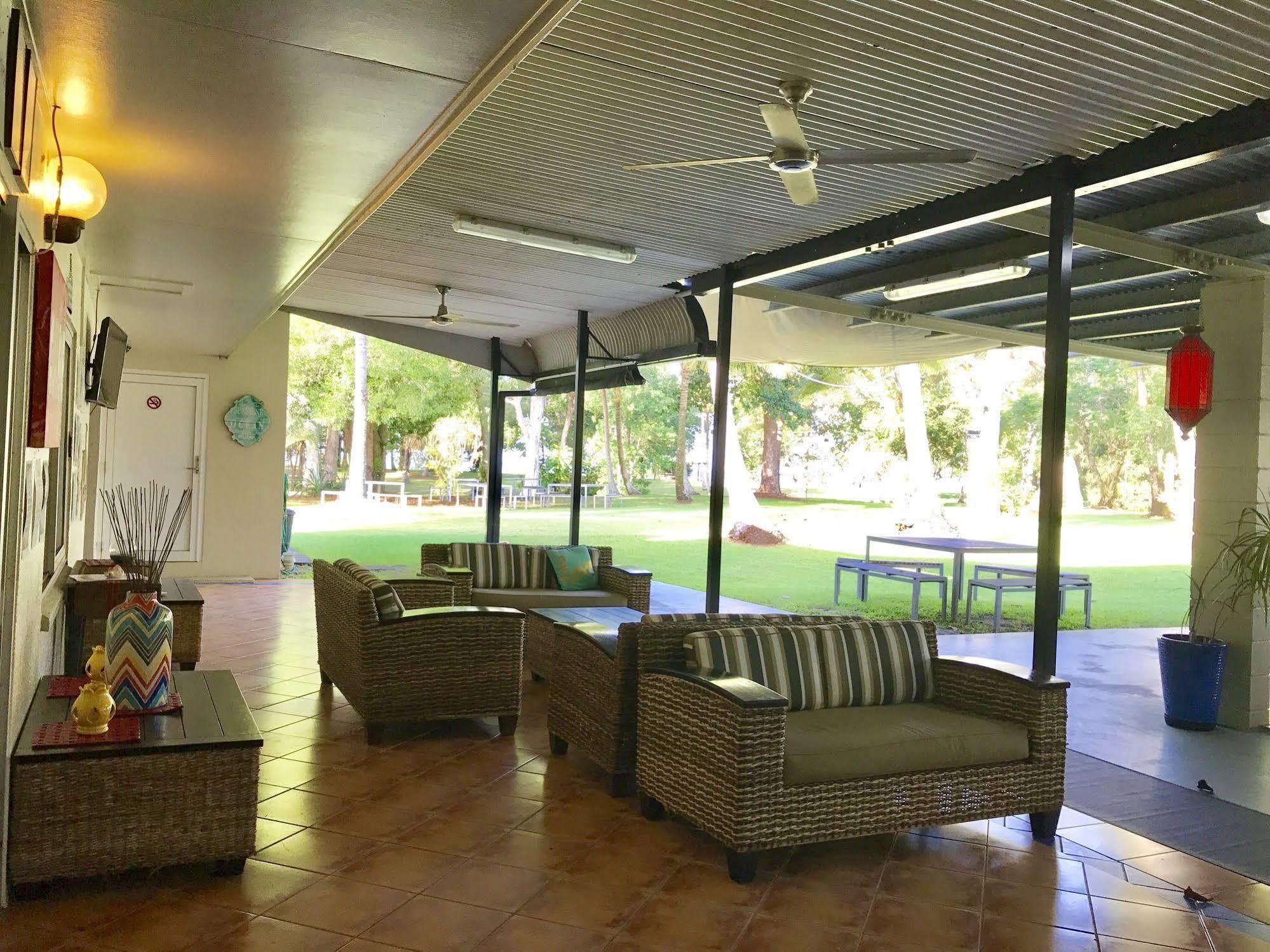 Bramston Beach Motel 外观 照片