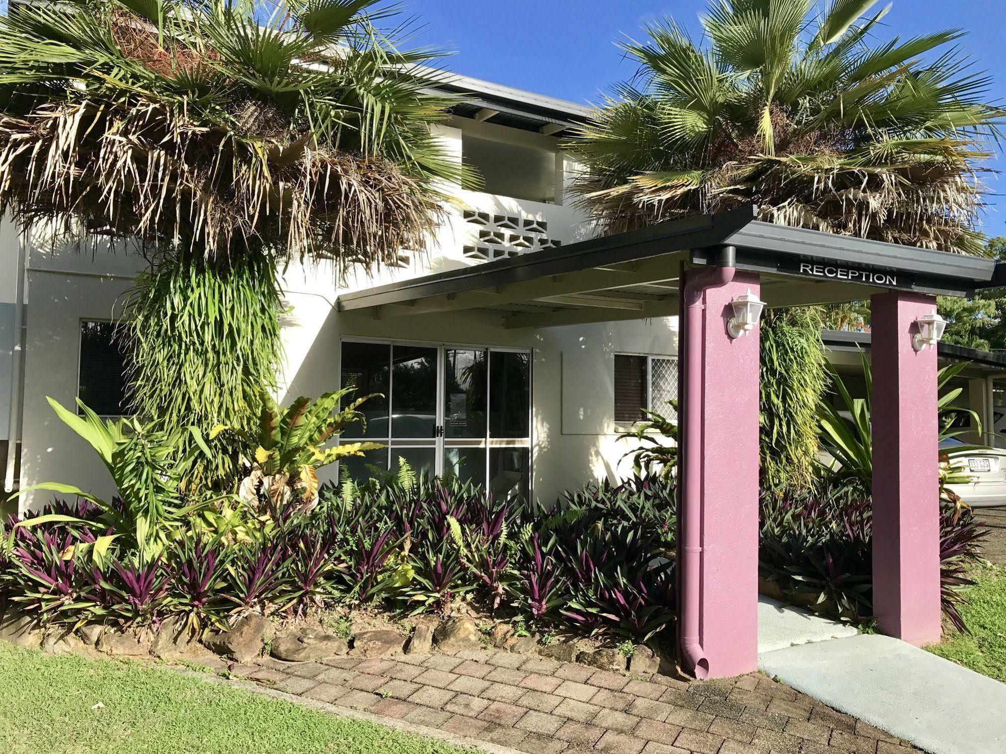 Bramston Beach Motel 外观 照片