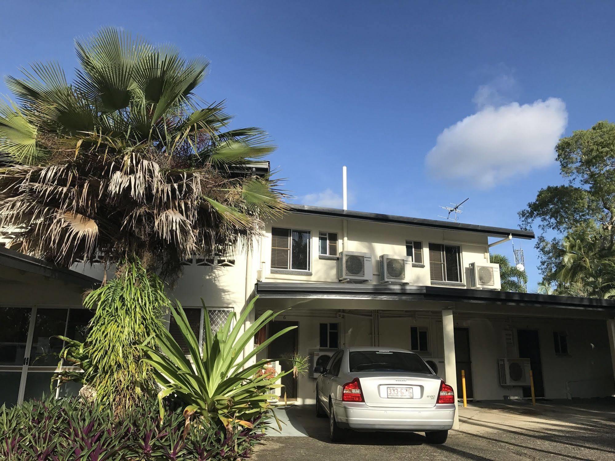 Bramston Beach Motel 外观 照片