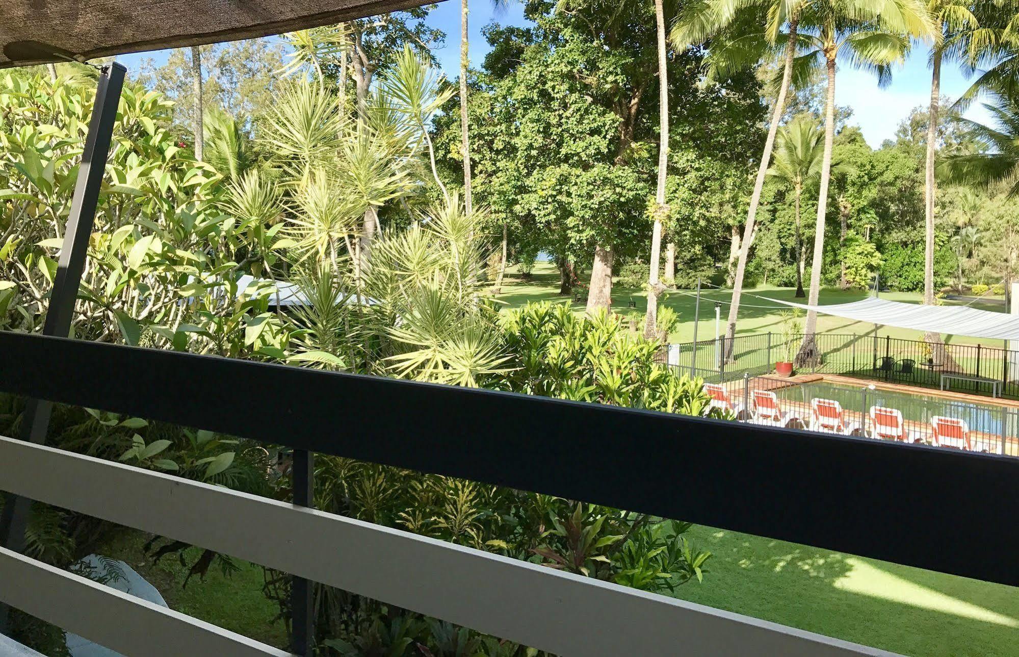 Bramston Beach Motel 外观 照片